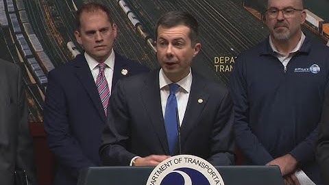 Freight railroads must keep 2-person crews, according to new federal rule