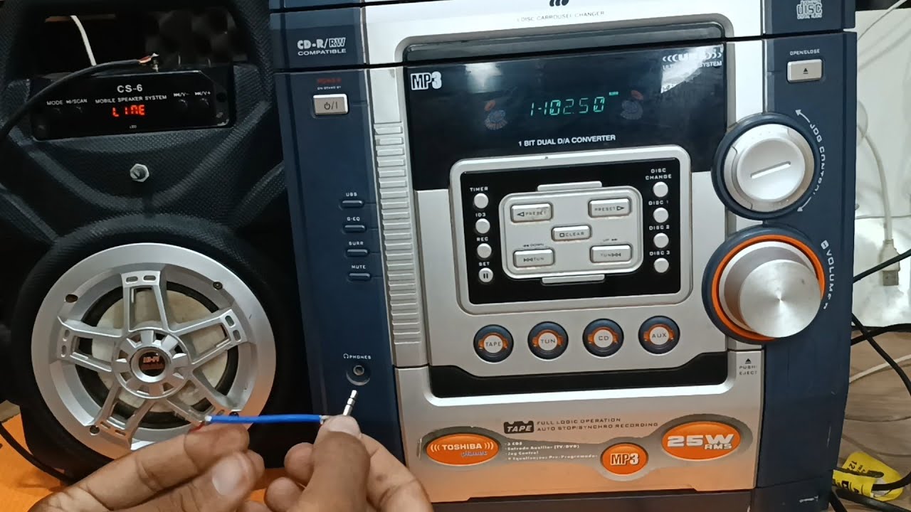 Som TOSHIBA som baixo e com distorção quase Mudo