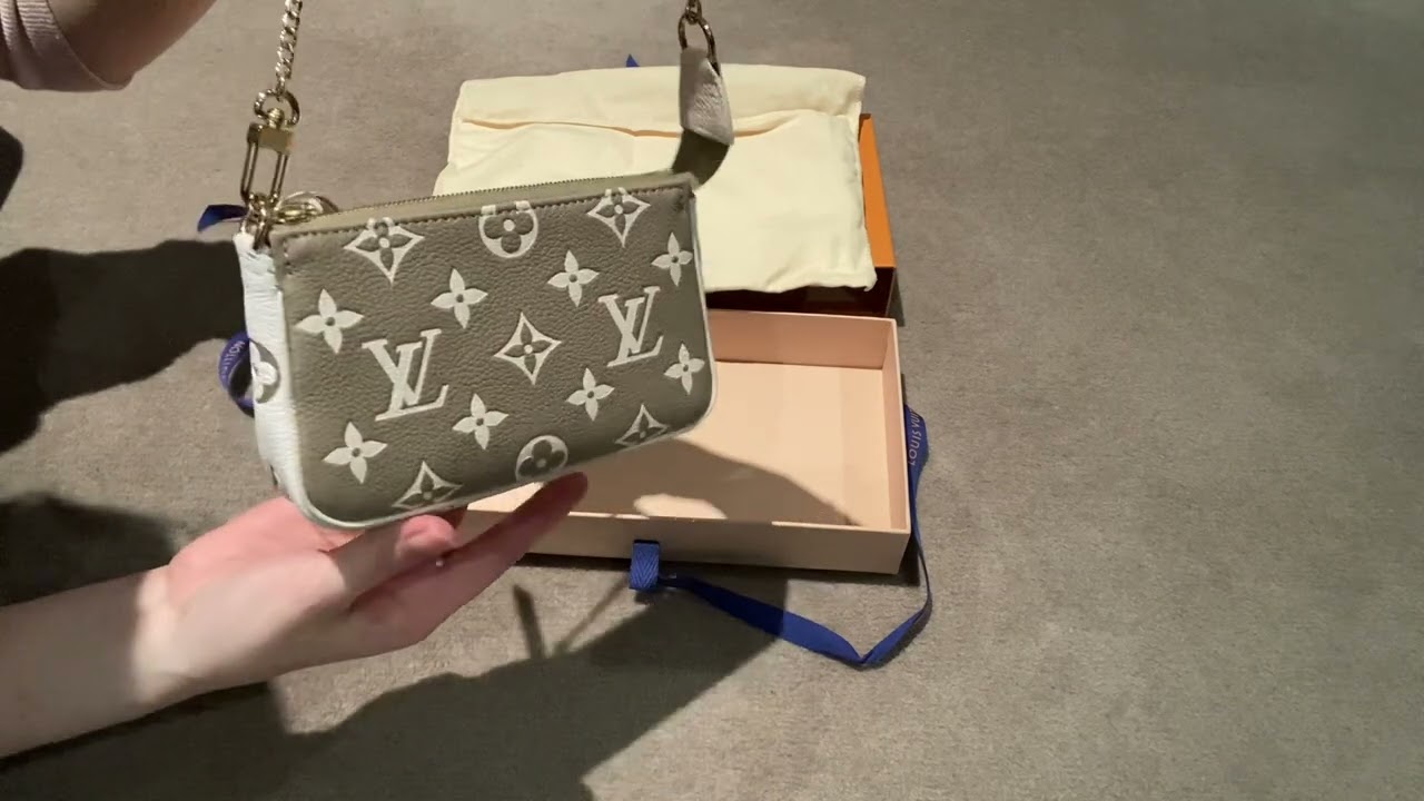 Louis Vuitton, By the Pool Collection 2021 Mini Pochette Accessoires  Unboxing