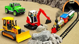 Rescue Excavators, Bulldozers, Cranes, Trains - Rescue Black Spider Man