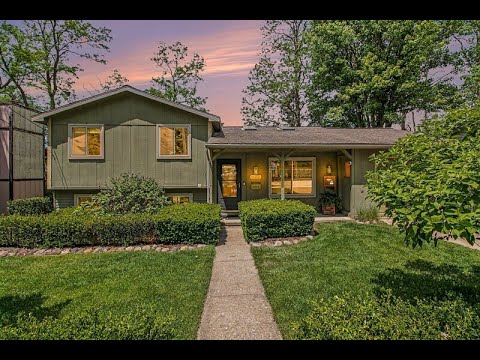520 W Huron Street, Milford, MI home video tour