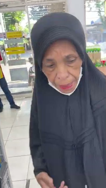 Viral!!! Maling Nenek-nenek di Indomaret  - Daerah Cibinong BOGOR Pelaku Tertangkap