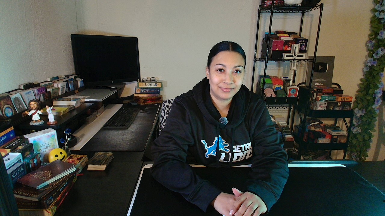 Cancer-Pep talk message: Come back next week. I must be shuffling for a friend lol #crosswatcher