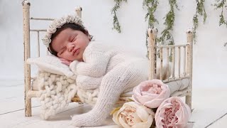 BABY GIRL'S FIRST NEWBORN PHOTOSHOOT!