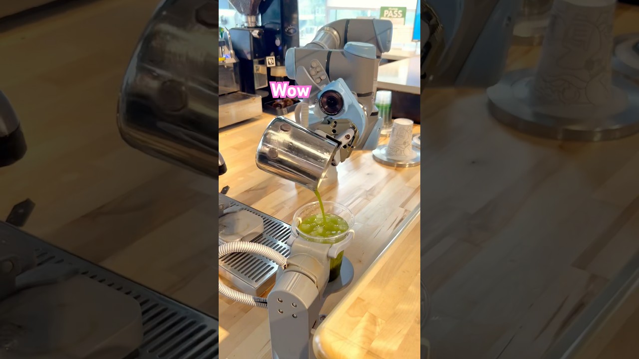 Robot Barista Cafe in Toronto *so cute & fun* 