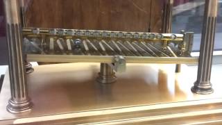 Ball bearing clock
