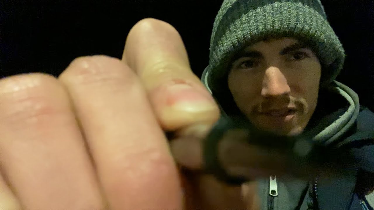 ASMR night time face tracing for visual tingle