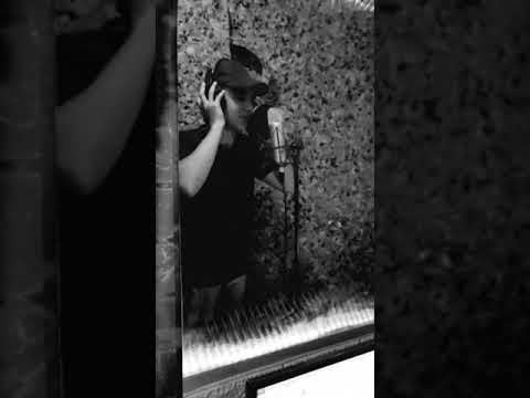 اجمد حاله واتس يزميلي بتخونك لاصغر مغني في مصر محمود بظ