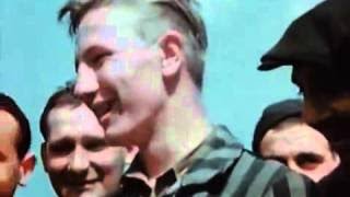 WW2: Mass Surrender at Chemnitz | Liberated POWs and DPs| Bomb Damage (1945)