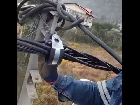 نصب کابل خودنگهدار برروی پایه برق 