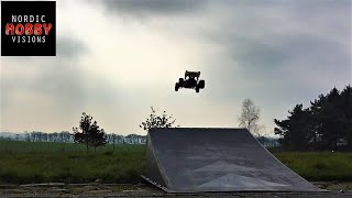 Tamiya DF-03 Dark Impact & HPI Flux E-Firestorm: Keep 'em Running! Keep Smiling!