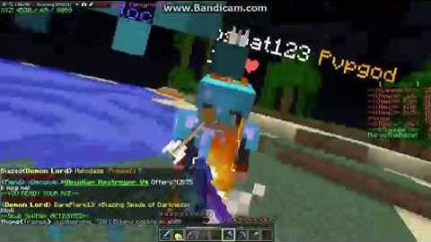 Chaosbat123 using kill aura (Demonplanet on cosmicpvp.me)