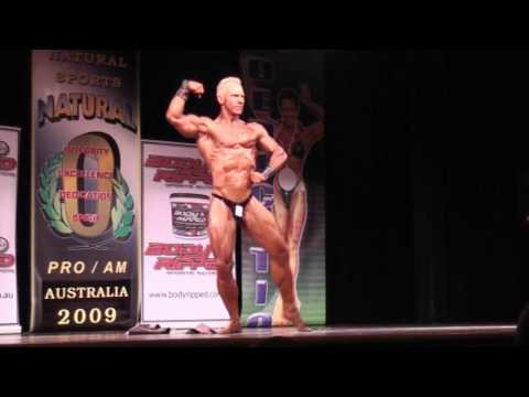 Michael Waddington At the 2009 INBA Natural Olympia