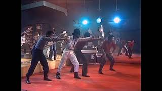Video thumbnail of "Kool & The Gang - Straight Ahead (12 Inch Mix) (1983)"
