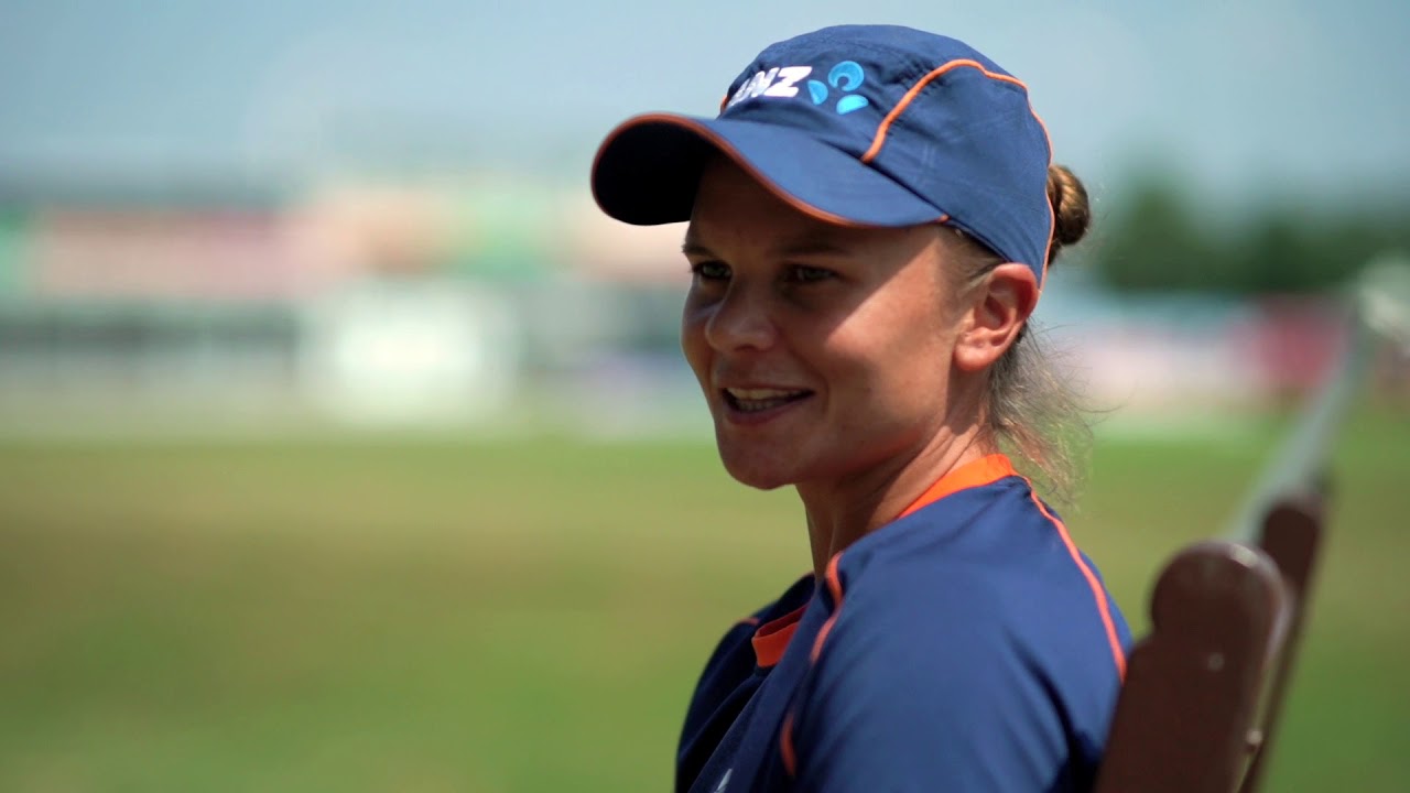 Round the wicket with Suzie Bates