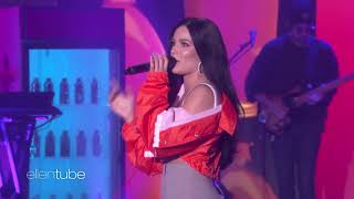 Bad At Love - Halsey (Live At The Ellen Show) Resimi