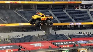 High jump competition monster jam world finals 23