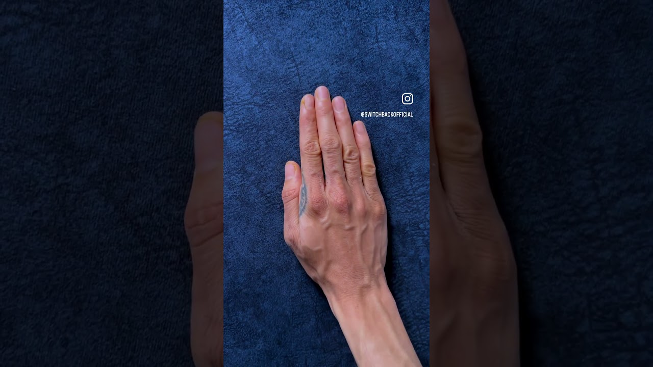 Carry your name in style with our 100% eco-friendly personalized keyring charm!