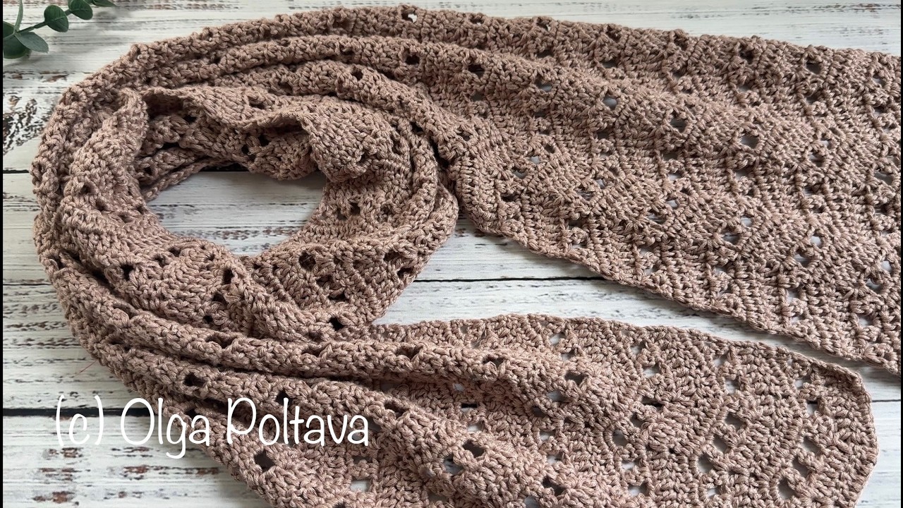 Как связать крючком ажурный шарф с волнистым узором: видеоурок по вязанию крючком.