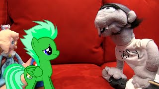 Yoshi Reacts: SML Movie: Jeffy Gets Help