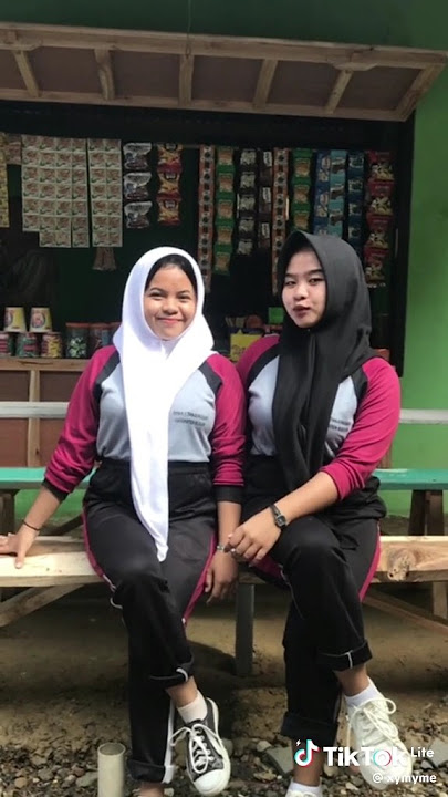 TIKTOK JILBAB SMP GUNUNG GEDE