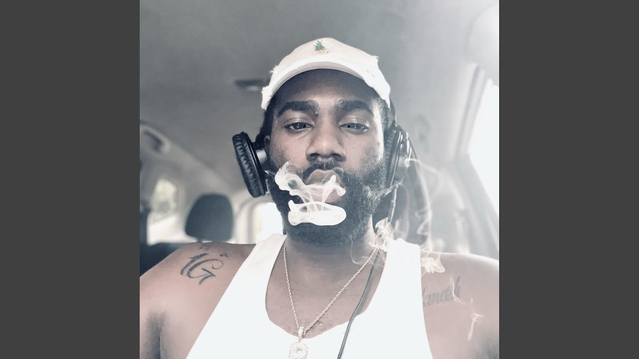 YouTube에서 War 보기 YouTube에서 War 보기