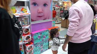 DIZENDO SIM PARA TUDO PARA A VALENTINA NO SHOPPING