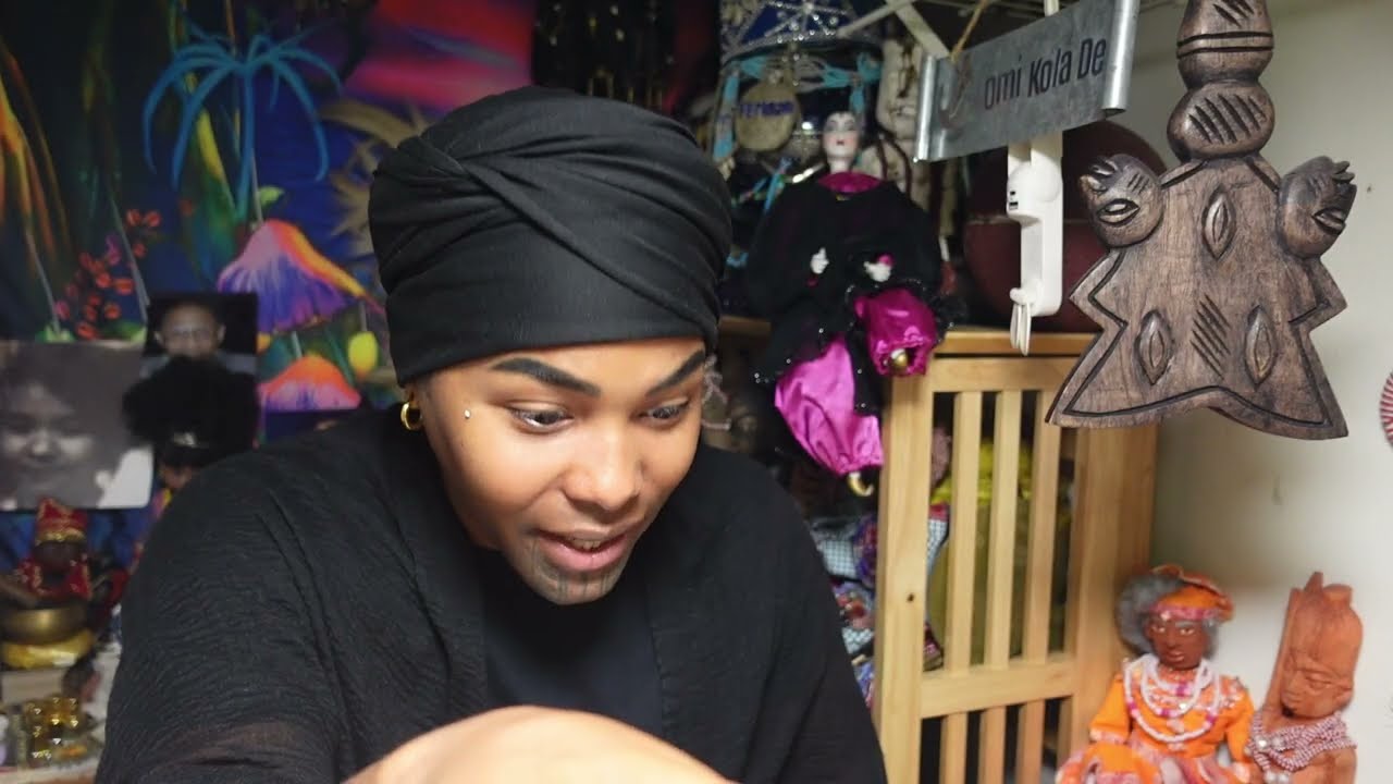 ВСЁ РАЗВАЛИВАЕТСЯ, ПОТОМУ ЧТО ТЫ СКАЗАЛА ПРАВДУ! ОНИ МОГЛИ ЗАСТАВИТЬ МОЛЧАТЬ ВСЕХ, НО НЕ ТЕБЯ!