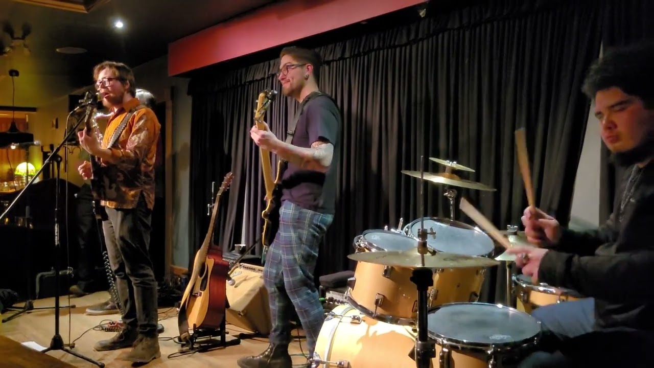 Kyle Green And The Heavy Hearts Live At The Attic - Sloth