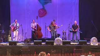 Sentenced To Life With the Blues - The Infamous Stringdusters at Strawberry 2017