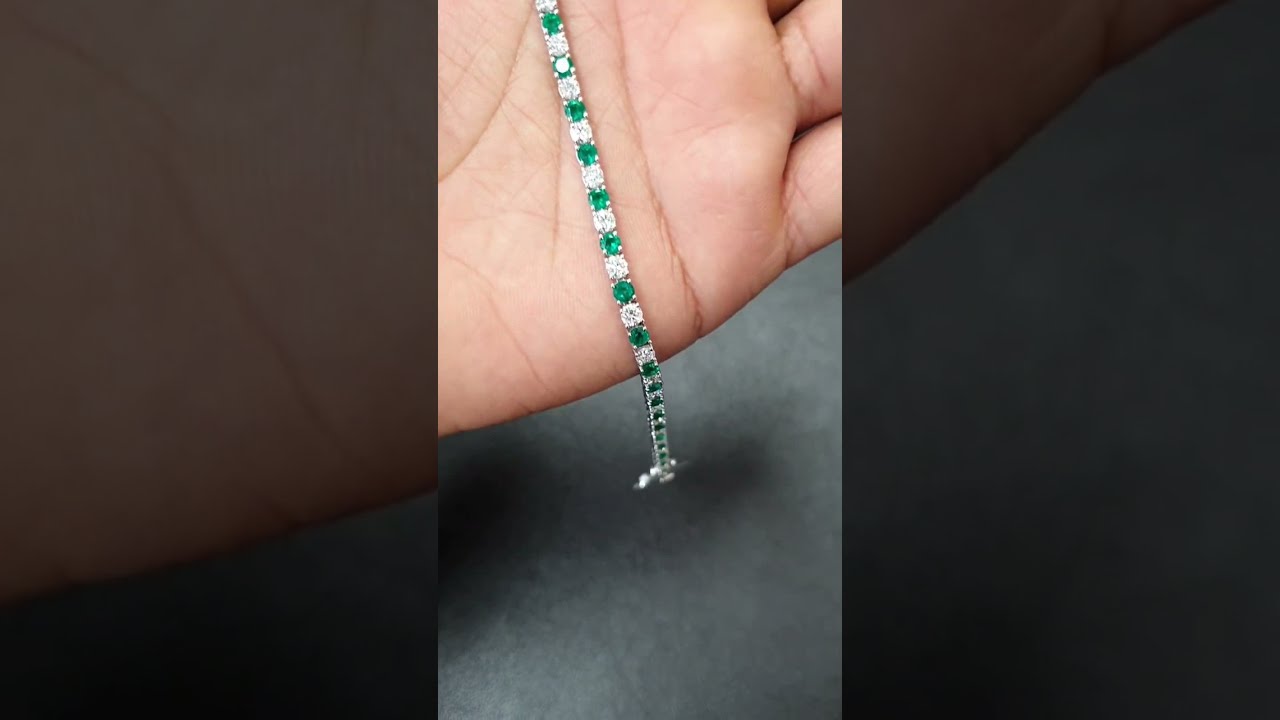 Top Colombian 5.00Ct Green Emerald & Diamond Tennis Bracelet in Hallmarked 18k White Gold