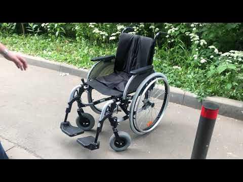 Как разложить инвалидную коляску - YouTube