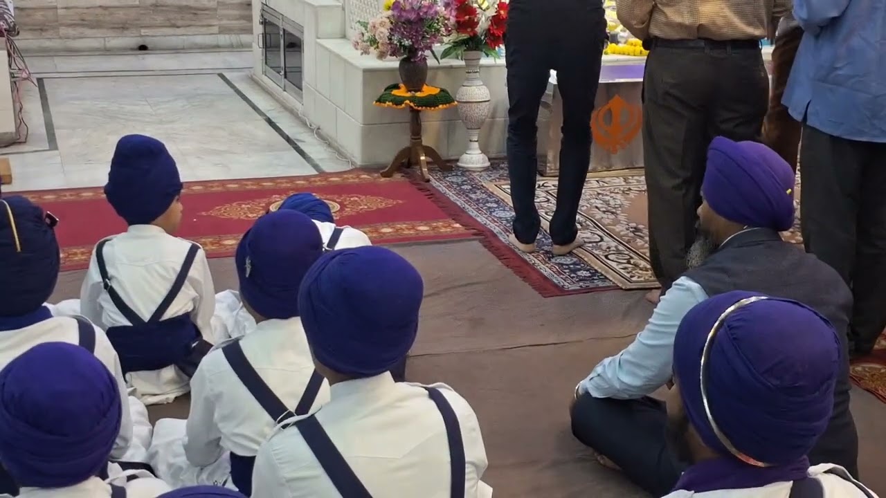 Main sikhi d nhi chhadna raah poetry 