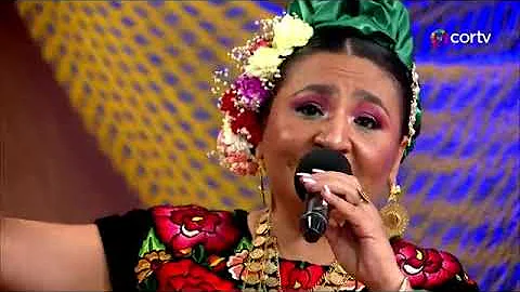 Son Reina Interpreta: Cinthia Ordaz