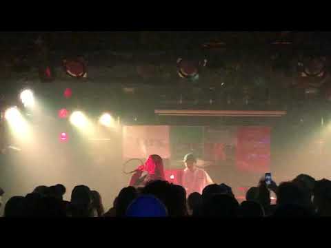 【Live】 Awich - 紙飛行機