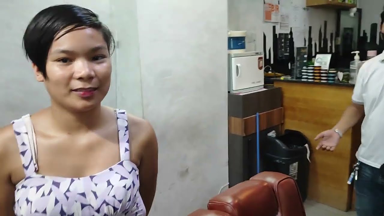 Geline With armpit shave