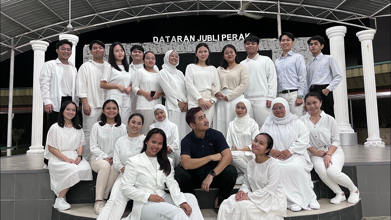 KELUARGA MALAYSIA by Koir Pengarah Politeknik Kuching Sarawak