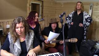 Mama Morrigan - Folköl