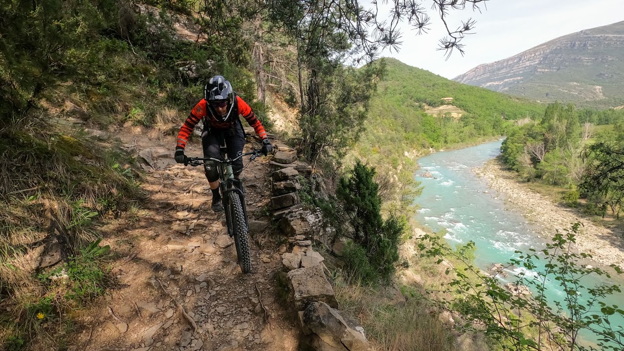 Zona Zero Pirineos Boltaña Coasta Clásica Aínsa