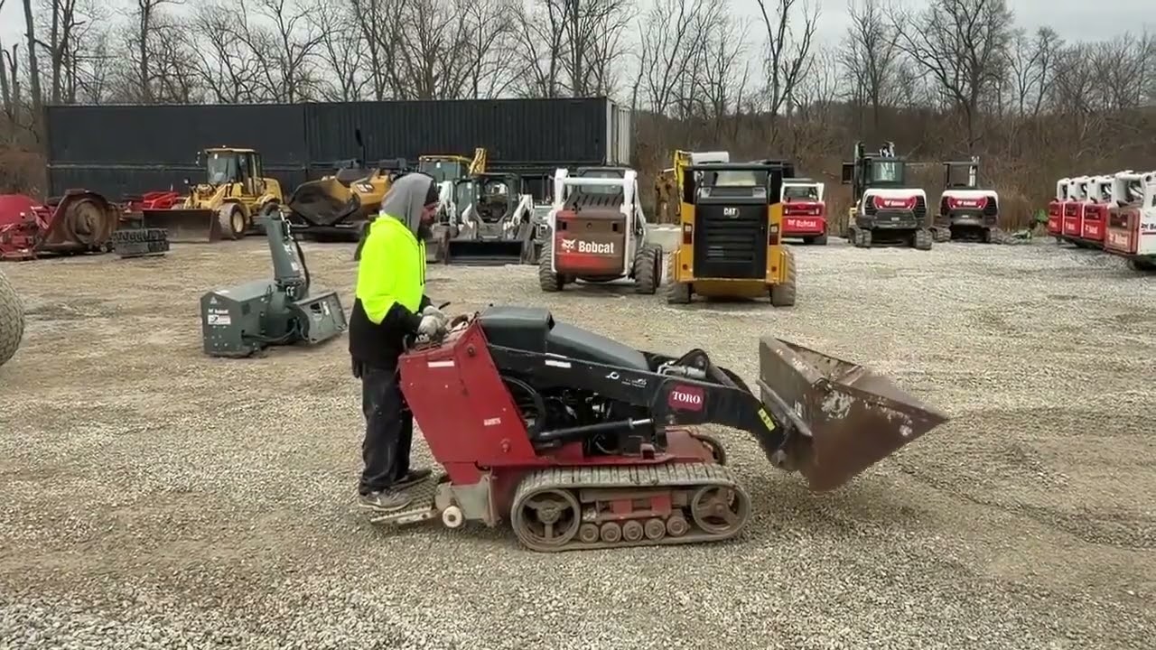 TORO X525 DINGO WALK BEHIND SKID STEER LOADER 187234 For Sale