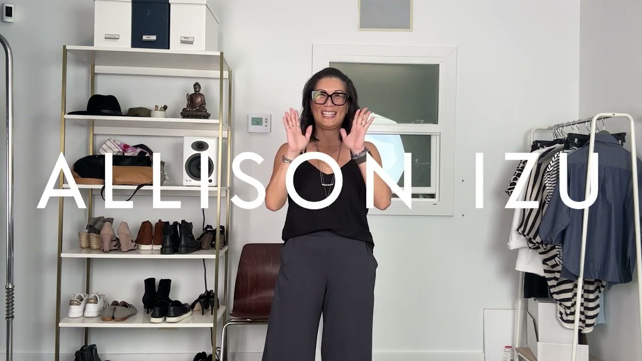 Milo Petite Wide Leg Pant Style Video