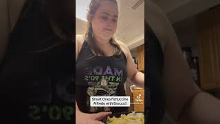 Smart Ones Fettuccine Alfredo with Broccoli
