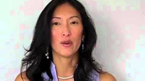 Build a Breakthrough Brand:  How to Engage Your Stakeholders (by Denise Lee Yohn)