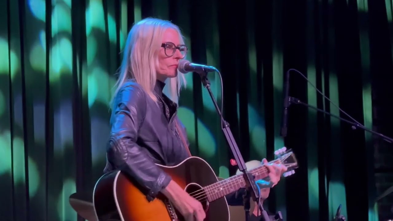 Aimee Mann “Humpty Dumpty” 6-13-2025, Music Hall of Williamsburg 