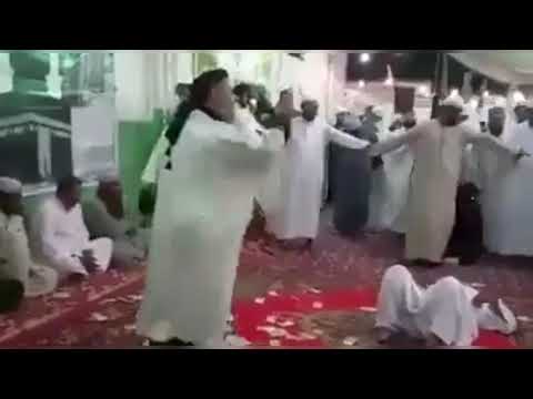 رقص و پایکوبی در مراسم عزاداری در تخار