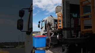St Helens garbage with the spare #sthelens #garbagetruck #garbagecollection #viral #automobile