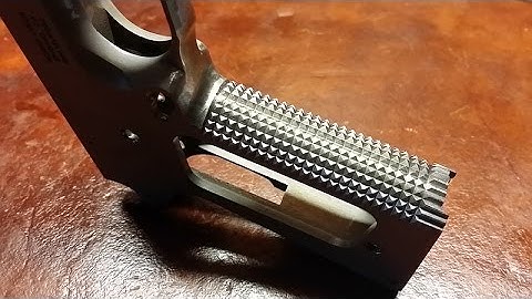 1911 Build 8 Commander 45 acp - Part 1 - 10 LPI checkering