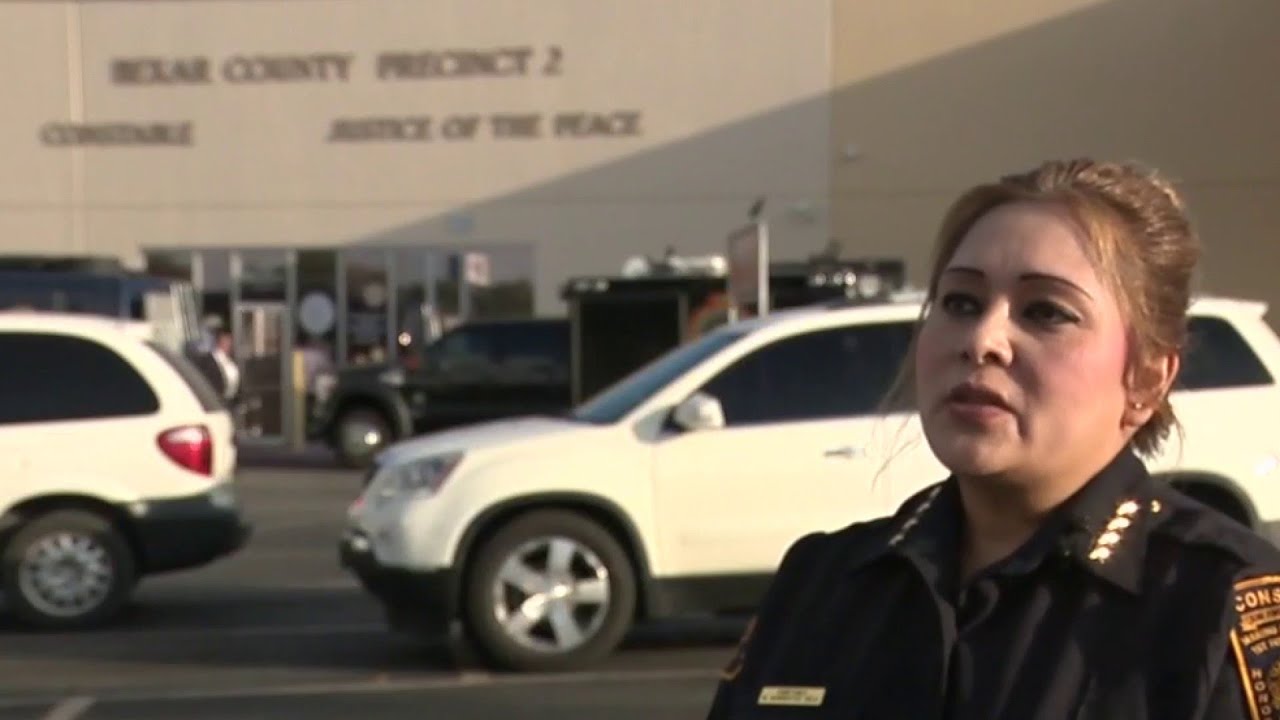 Video FBI searches Bexar County Precinct 2 Constable's office YouTube
