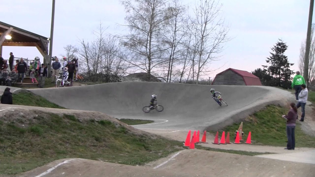 Ridge Meadows BMX April 2, 2013 7 Intermediate Moto1 YouTube