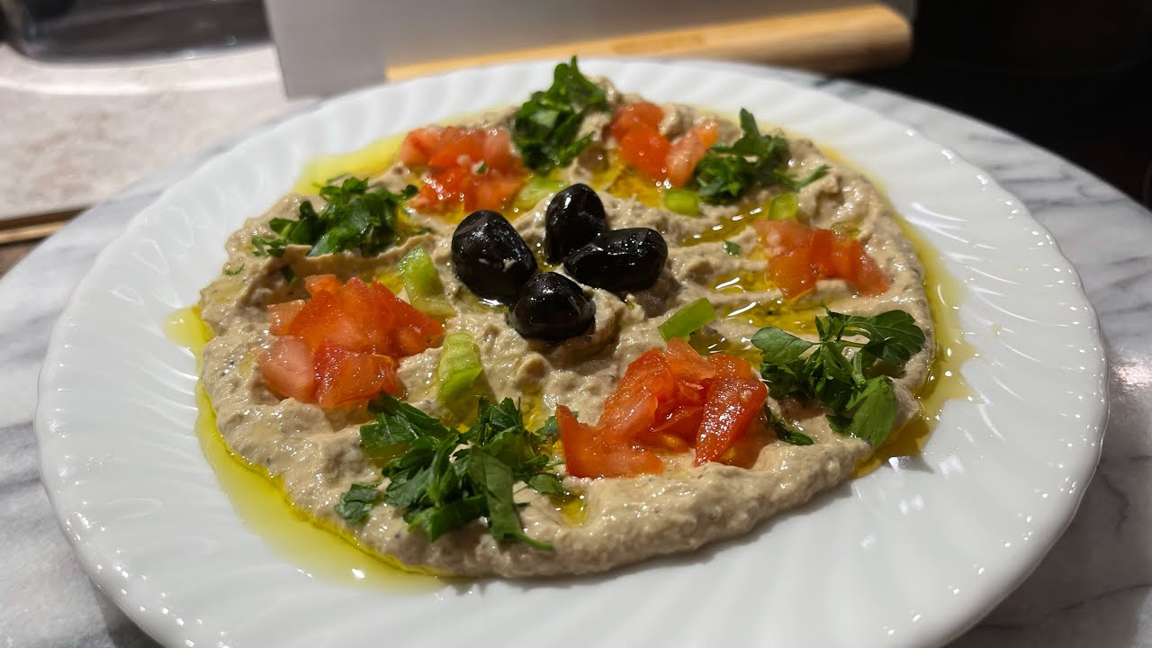 متبل الباذنجان او بابا خنوج على طريقة الشيف عامر 